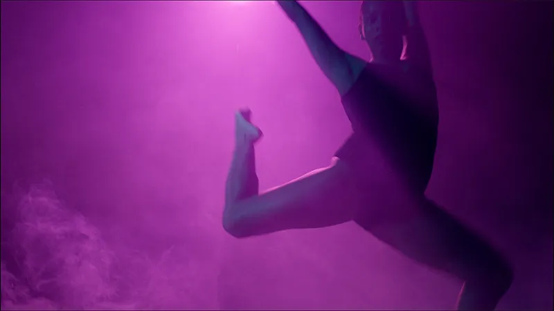 Dust and Smoke - A film by Paul Bland